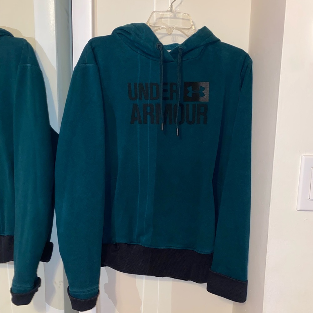 Under Armour Hoodie
